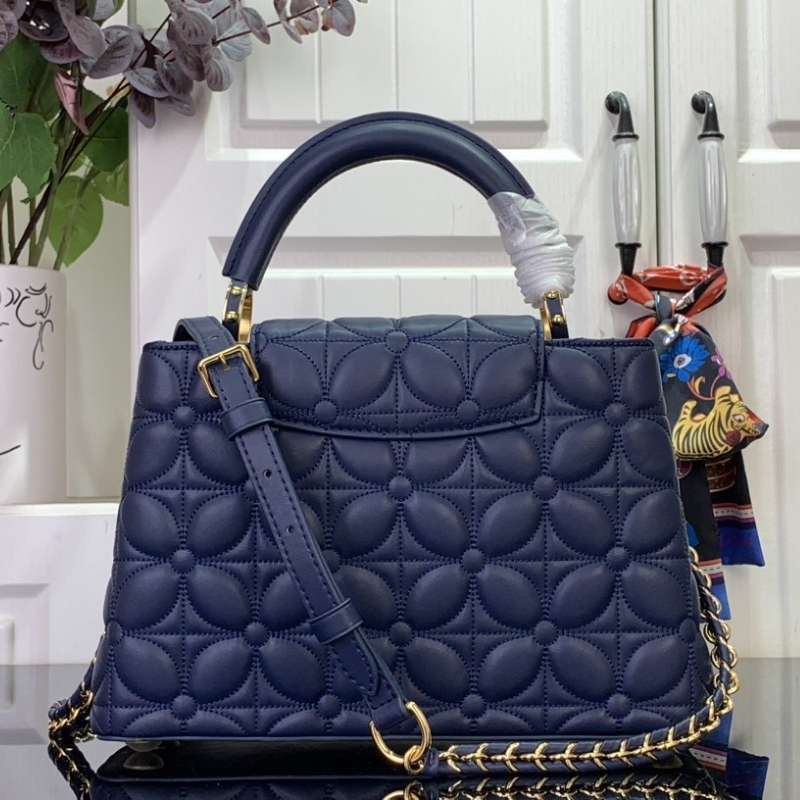 LV Capucines  bb m25283