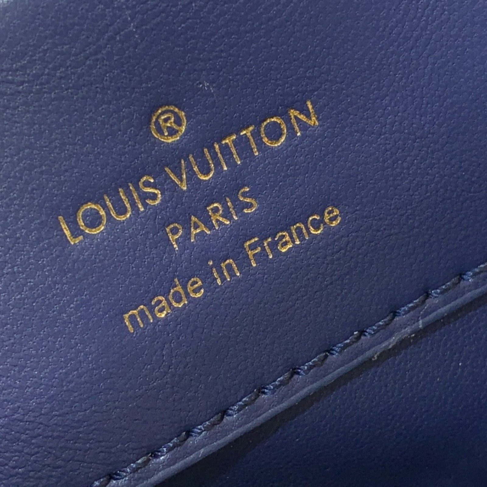 LV Capucines  bb m25283