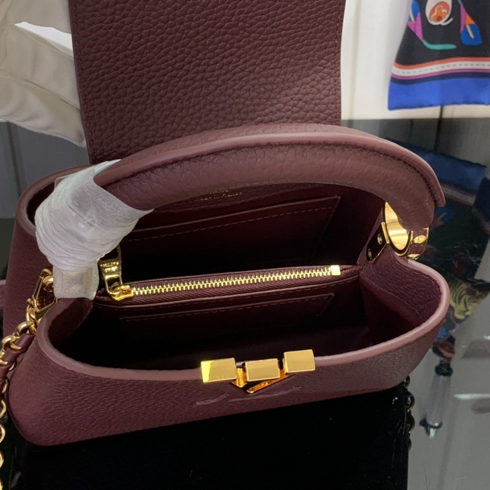 LV Capucines bb m25893