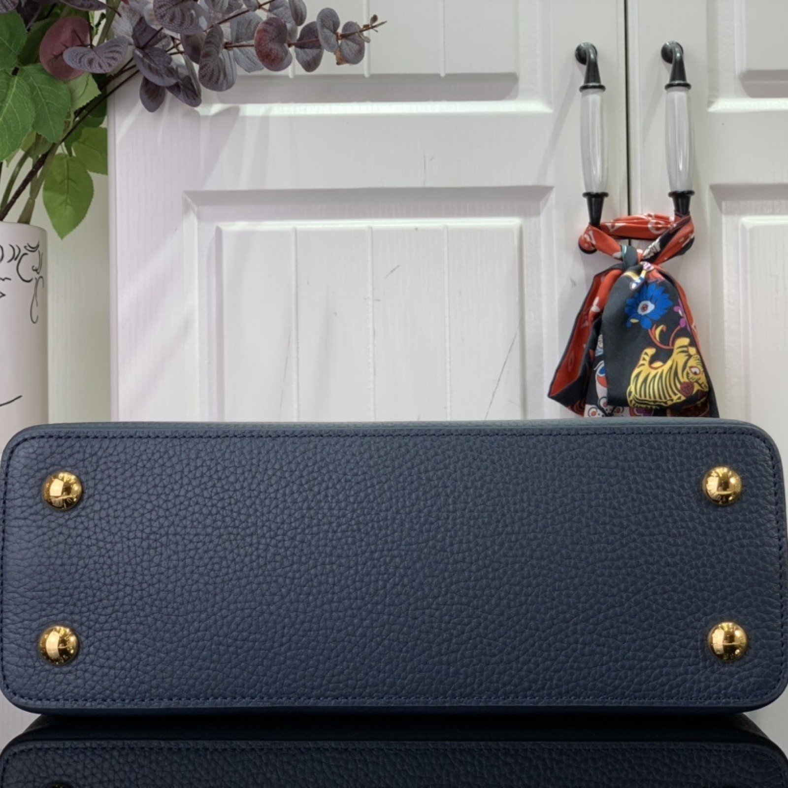 LV Capucines m54663