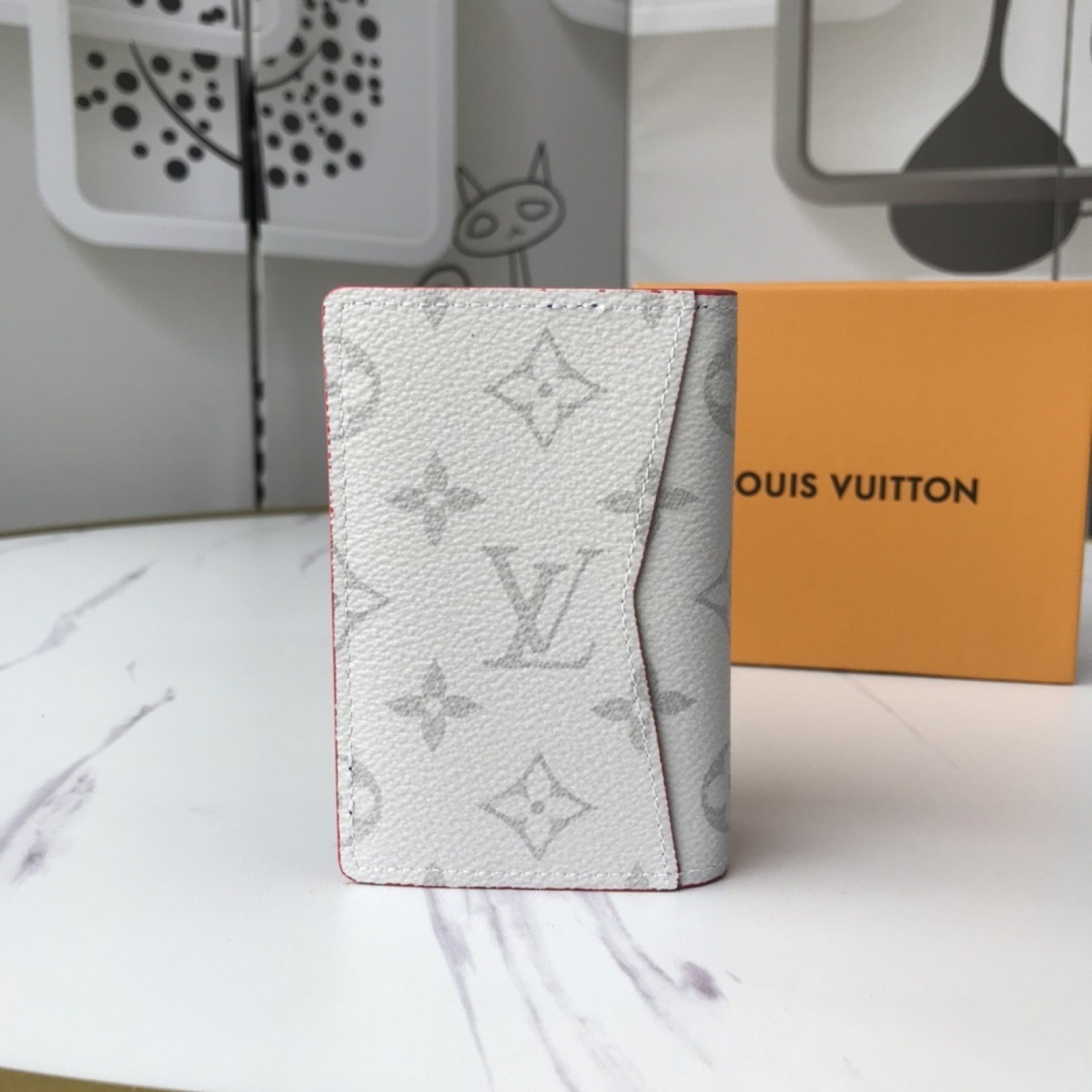 LV Card holder M80103B