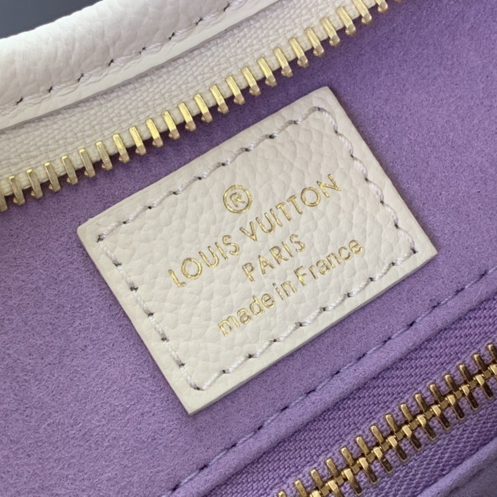LV CarryAll  M24141