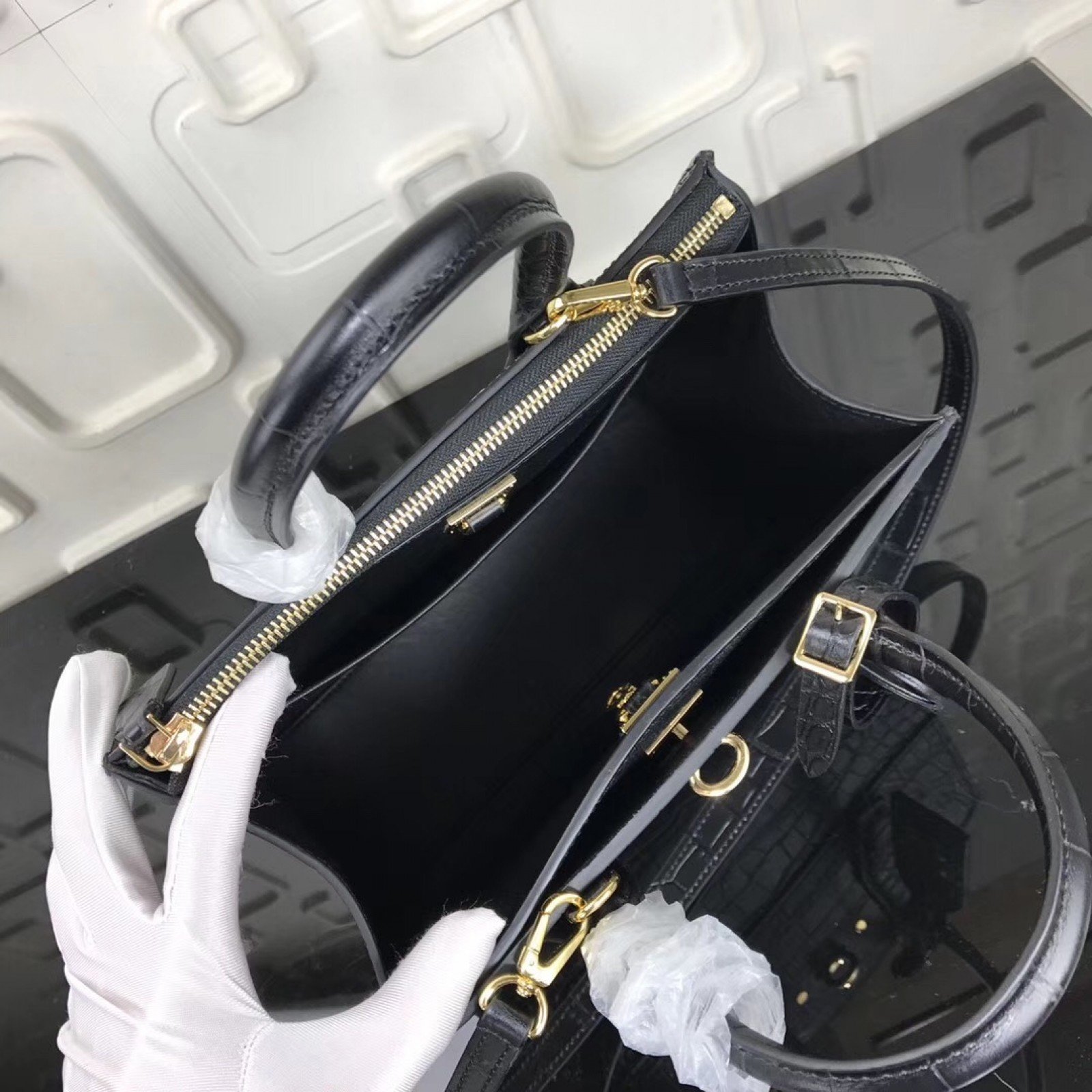 LV City Steamer Bag M51026E
