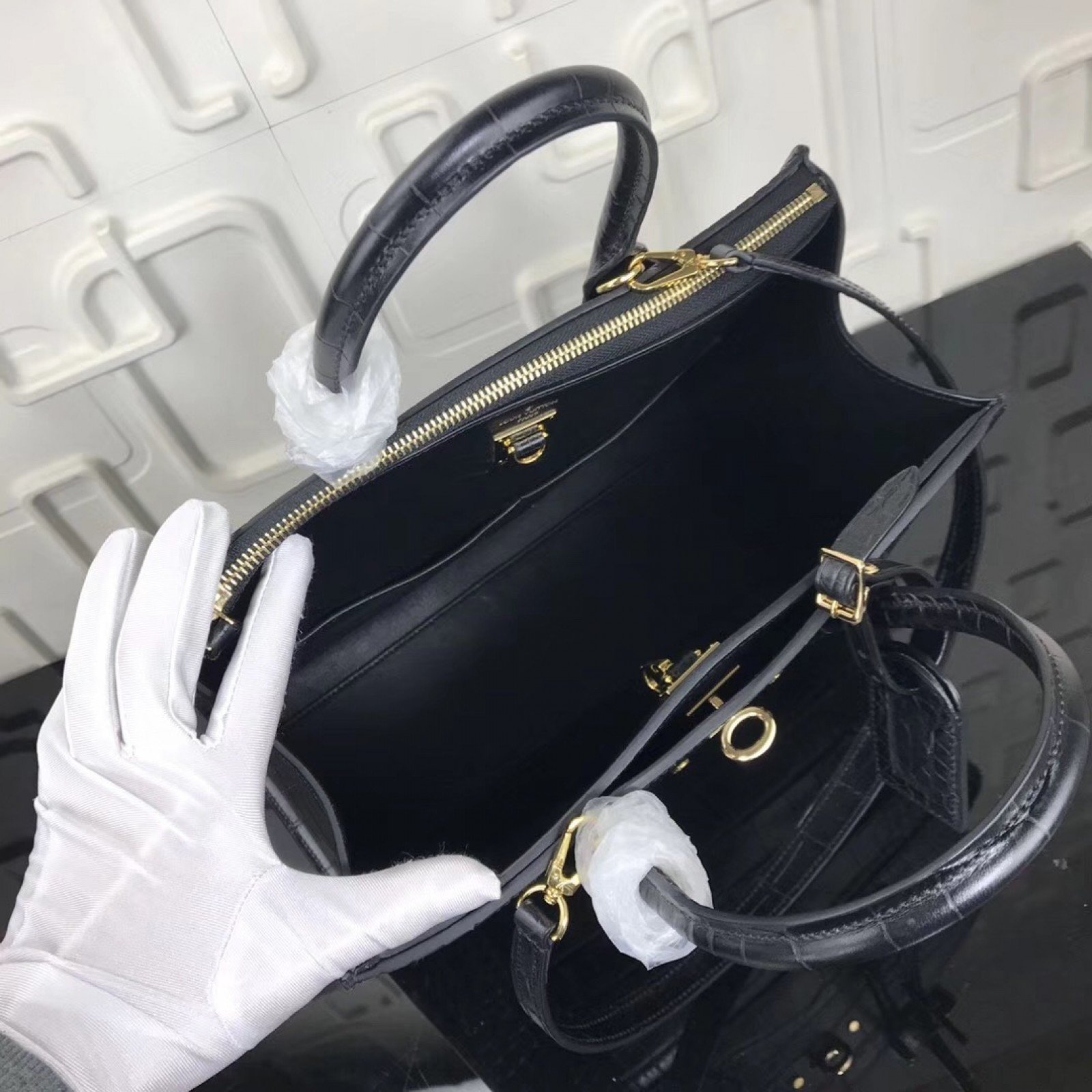 LV City Steamer Bag M51026E