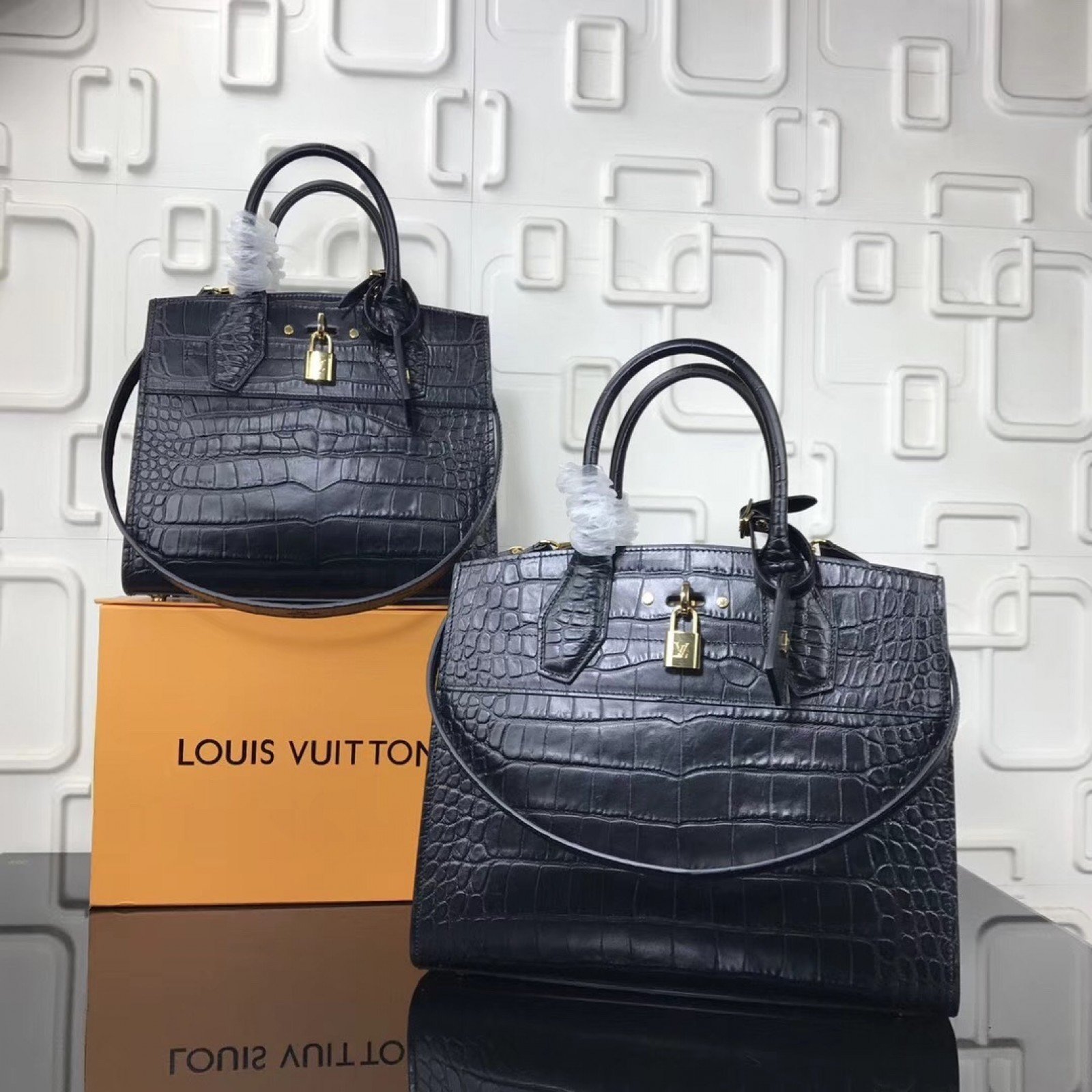 LV City Steamer Bag M51026E