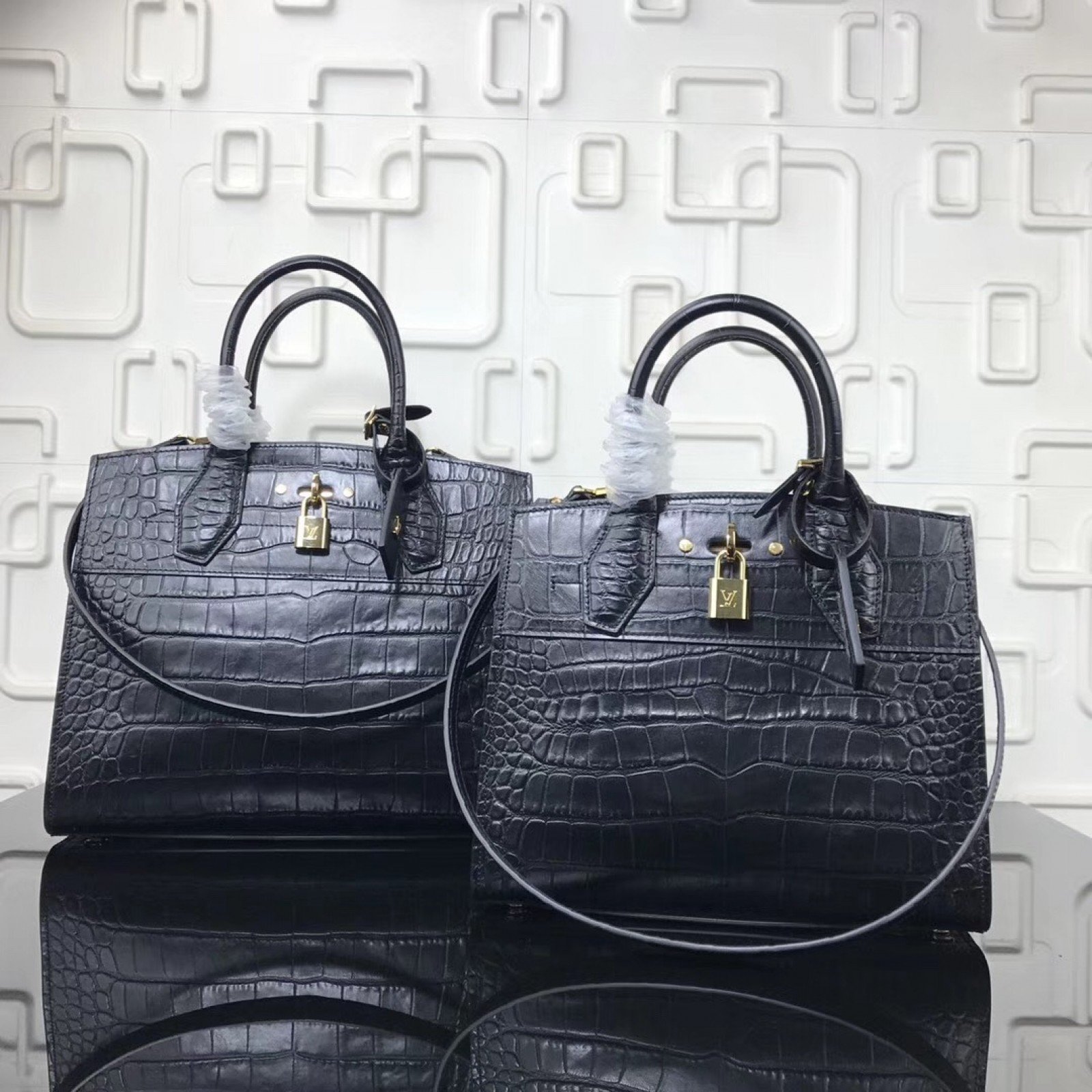 LV City Steamer Bag M51026E