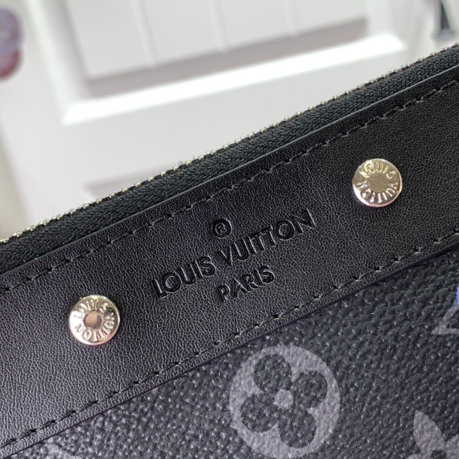LV Clutch bag M81848