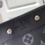 LV Clutch bag M81848