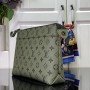 LV Clutch bag M82800