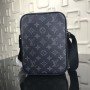 LV DANUBE Bag M43677