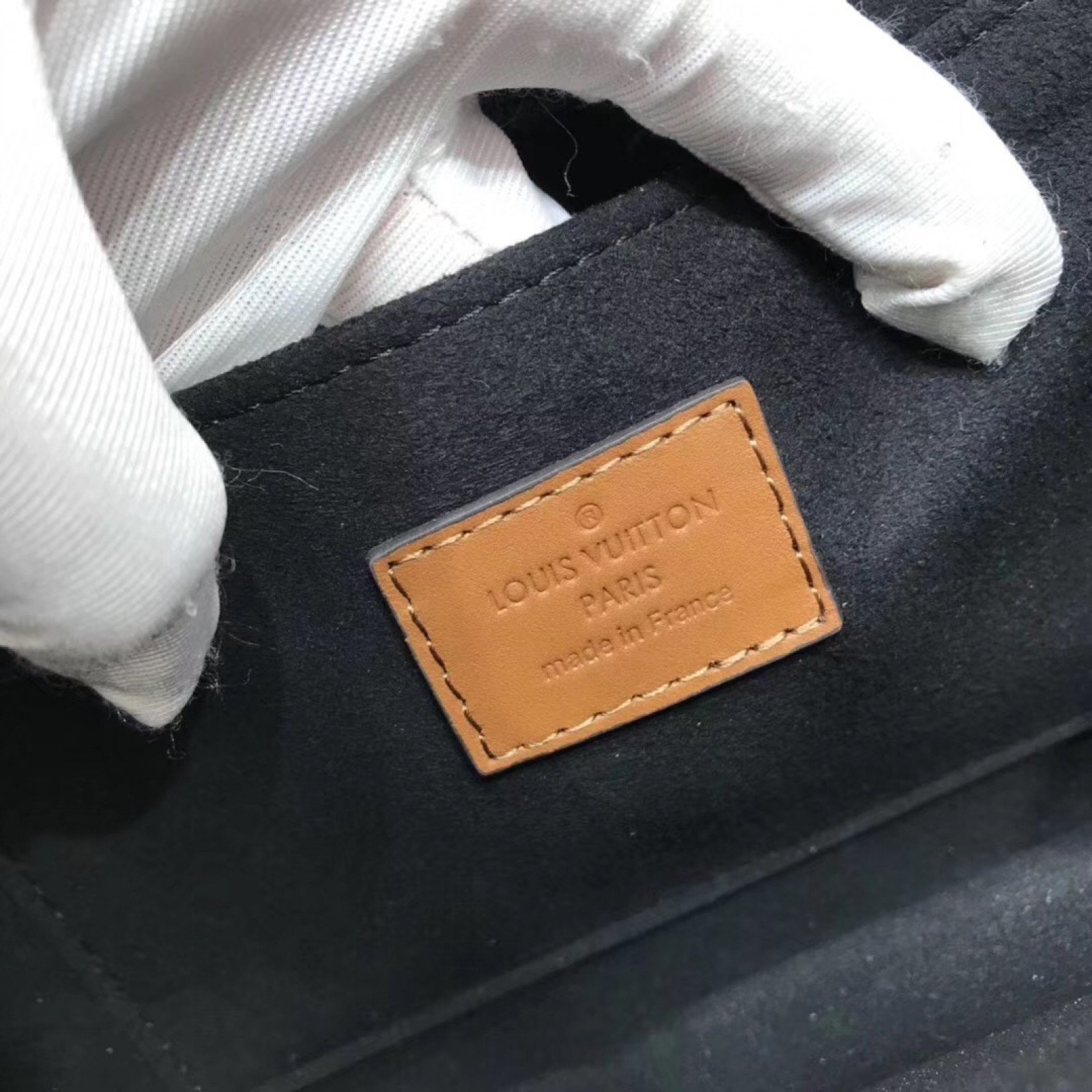 LV DAUPHINE MM M53830