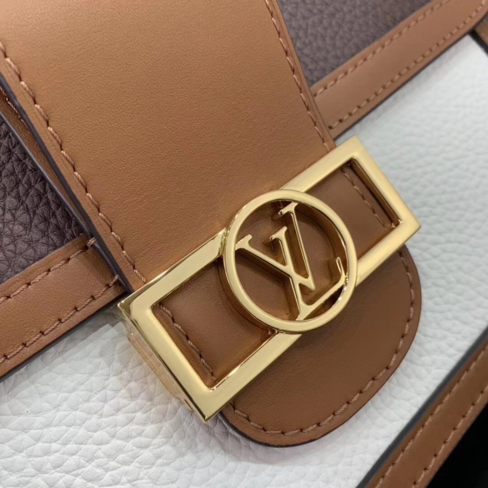 LV DAUPHINE MM M53830