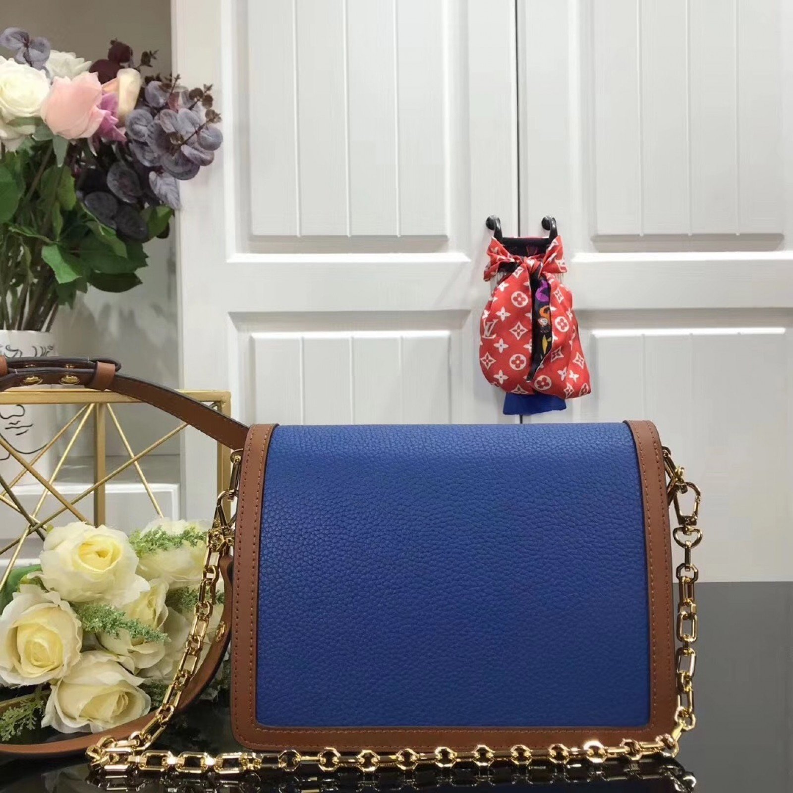 LV DAUPHINE MM M53830