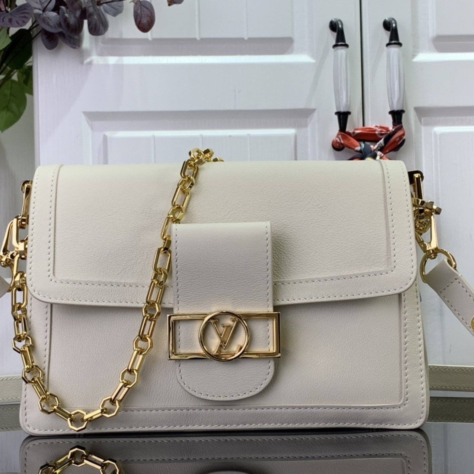 LV DAUPHINE SOFT  M25209