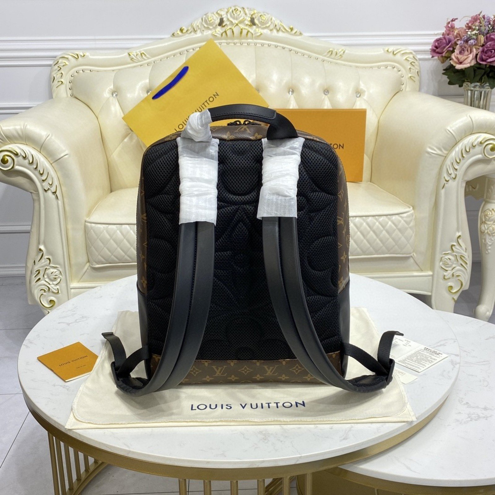 LV DEAN BACKPACK M45335
