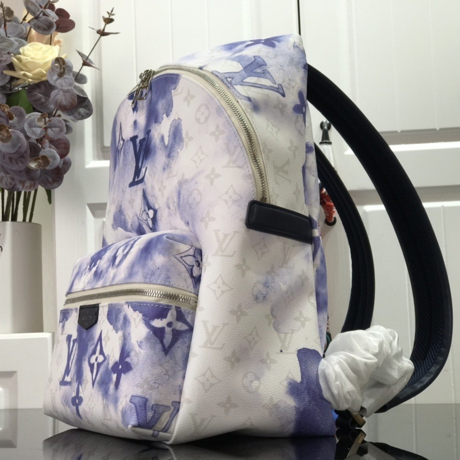 LV DISCOVERY BACKPACK M45760