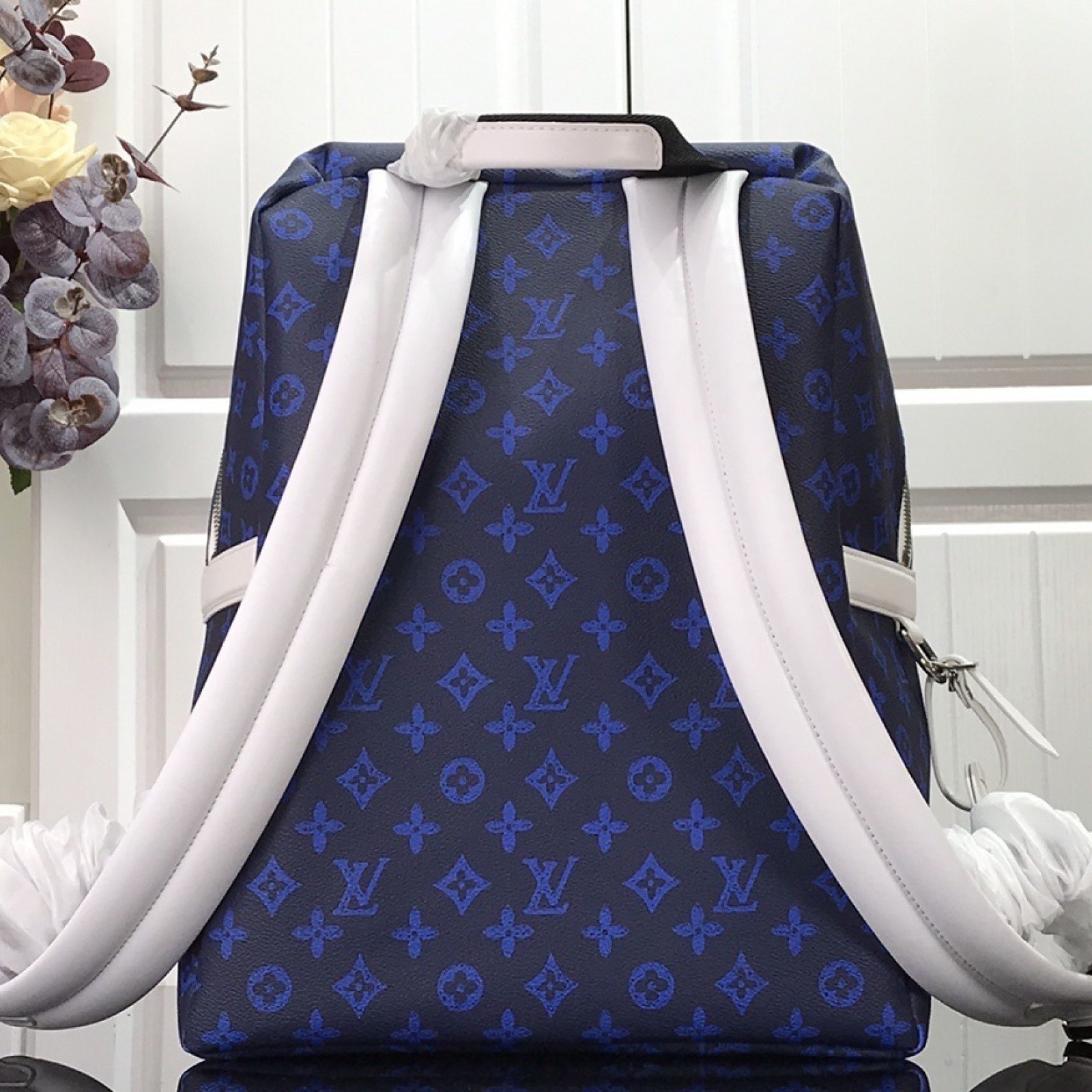 LV DISCOVERY BACKPACK M46118SZ