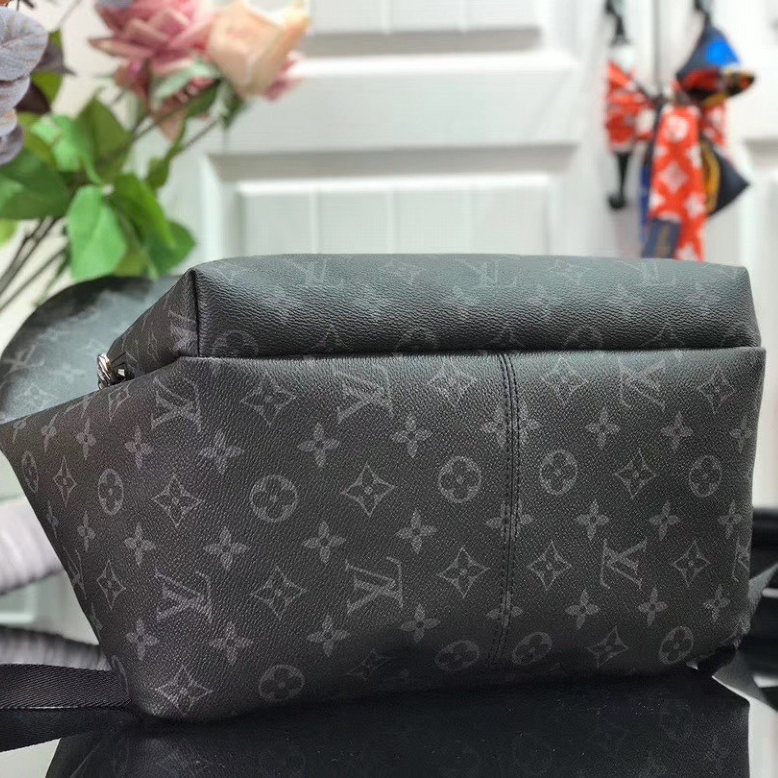 LV DISCOVERY BACKPACK PM M43186