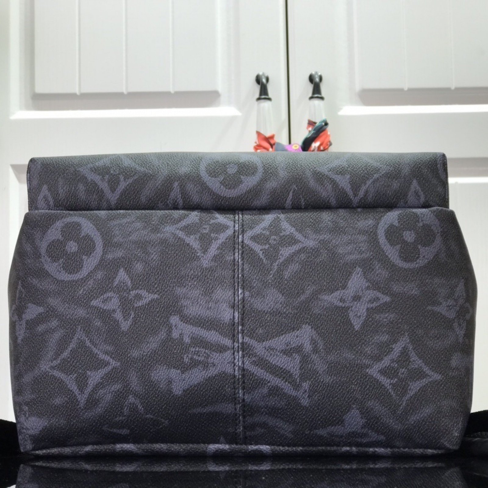 LV DISCOVERY BACKPACK PM M57274