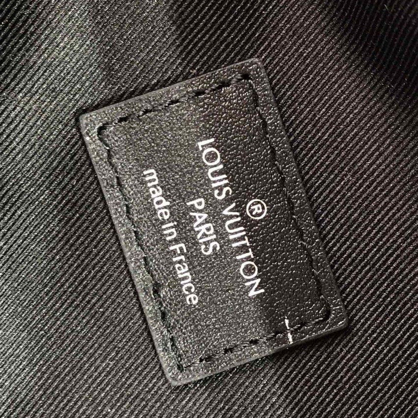 LV DISCOVERY BUMBAG M57289