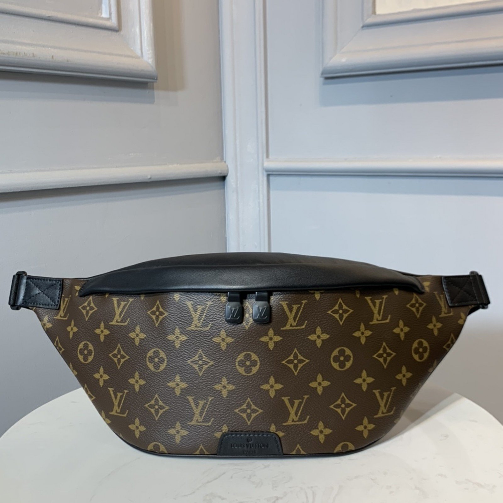 LV DISCOVERY M44336