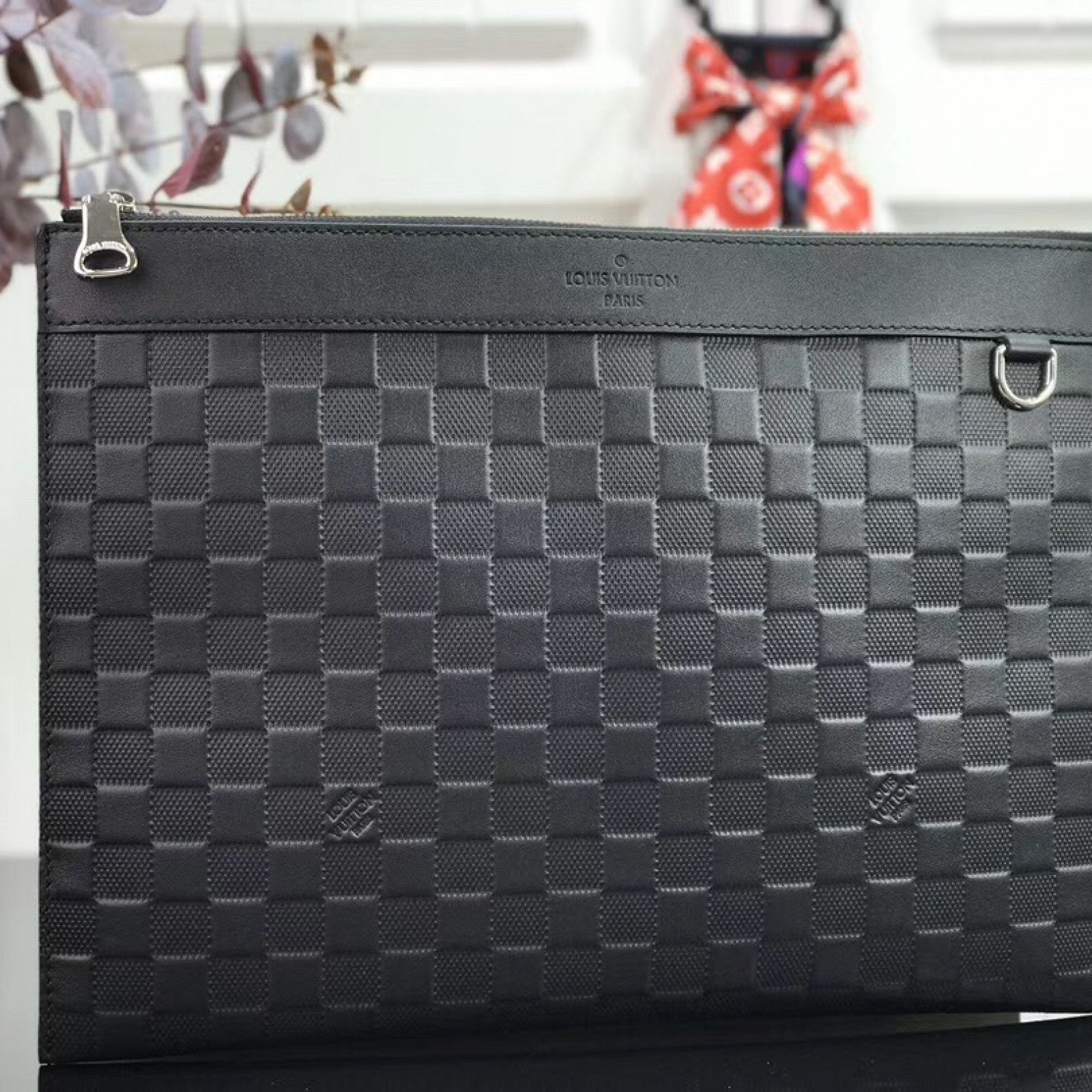 LV DISCOVERY POCHETTE M60112