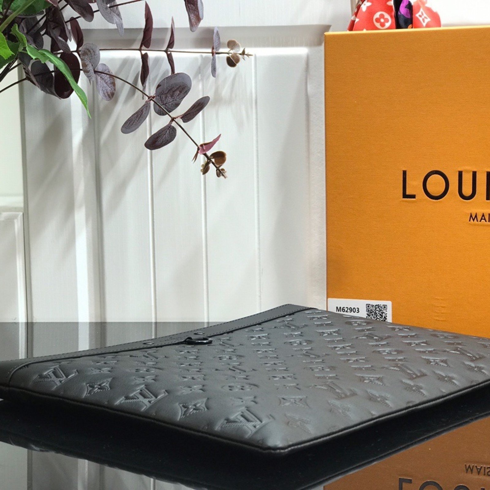LV DISCOVERY POCHETTE M62903