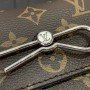 LV DOPP KIT   m12639