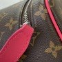 LV DOPP KIT   m12639