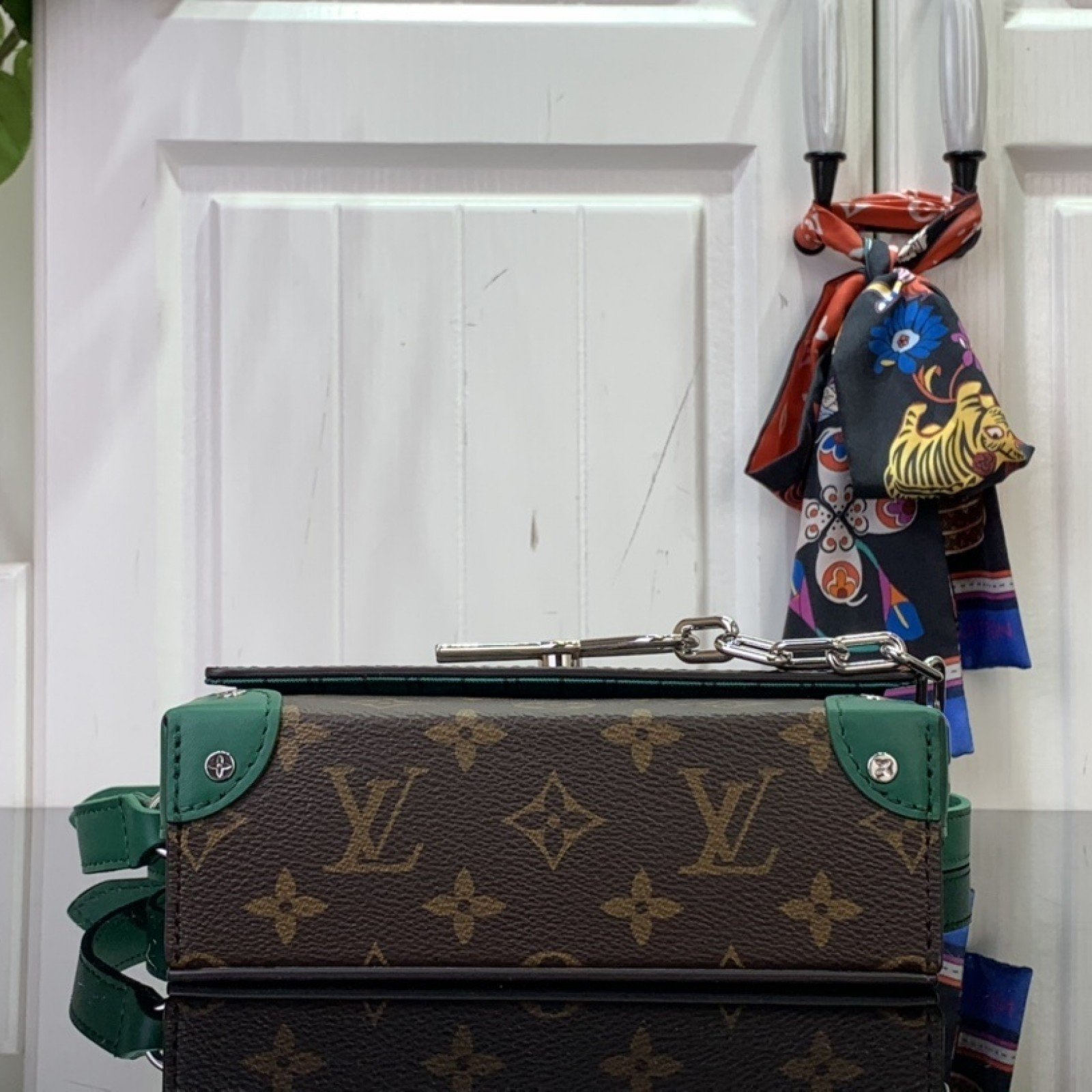 LV DOPP KIT   m12639