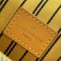 LV DOPP KIT   m12639