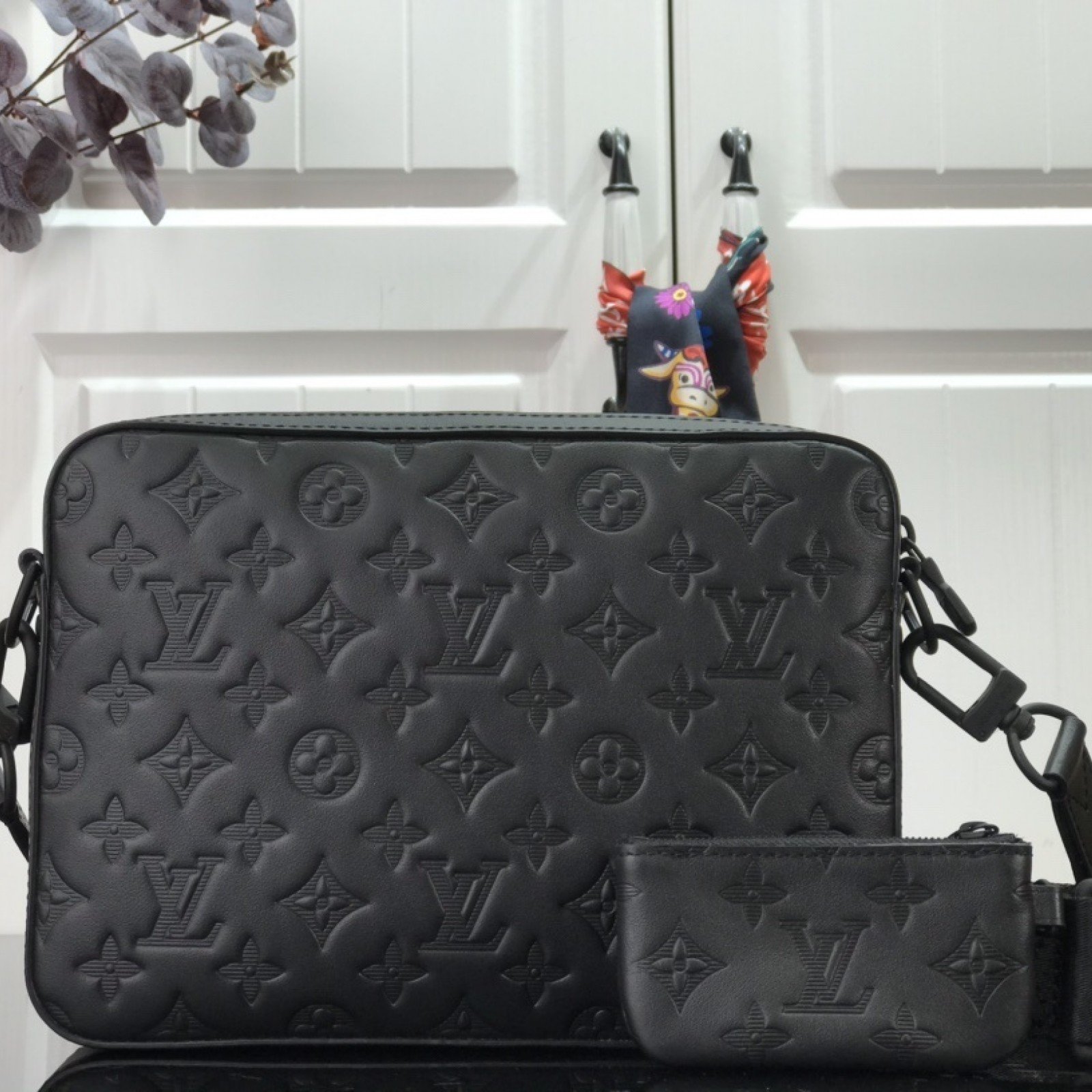 LV DUO MESSENGER M69827