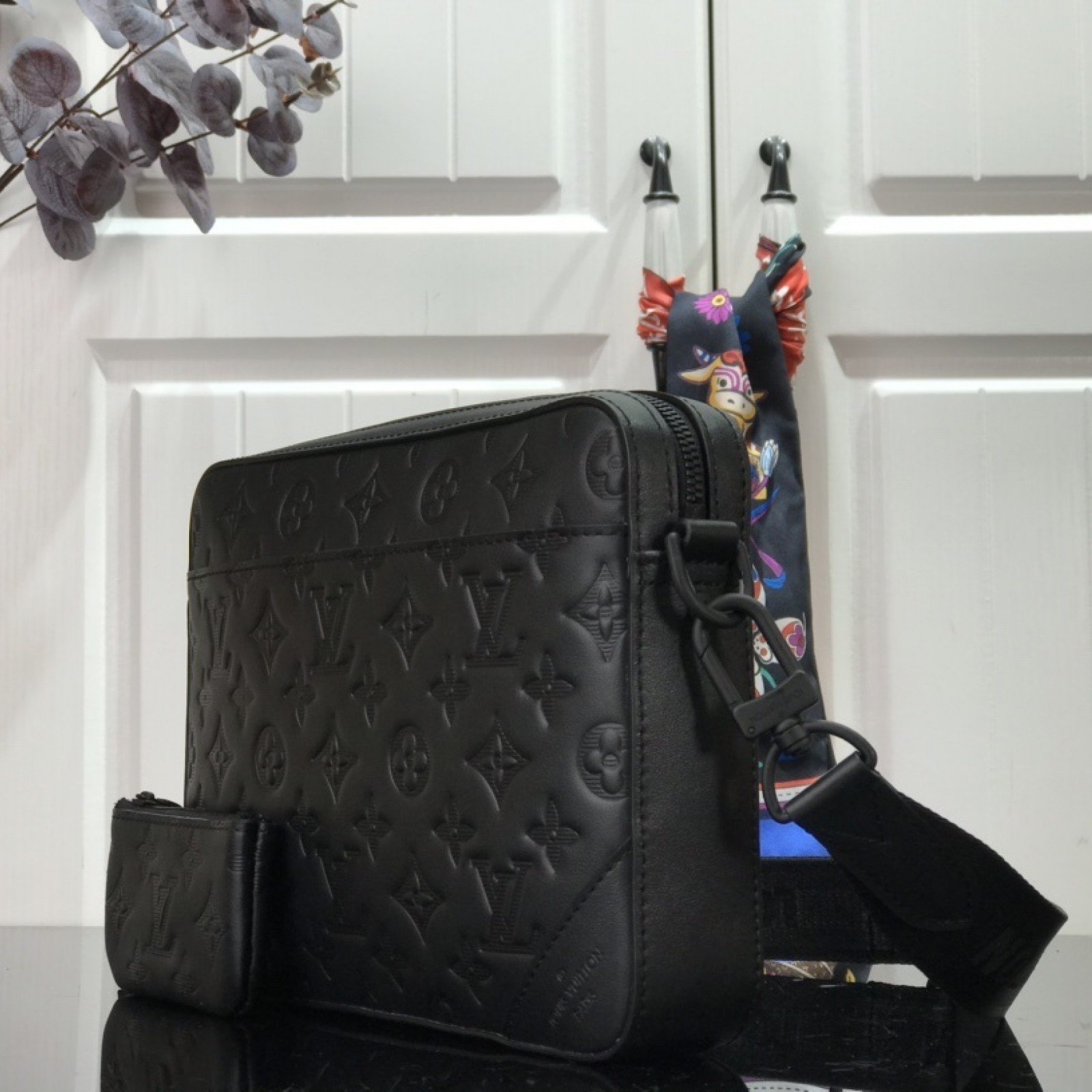 LV DUO MESSENGER M69827