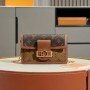 LV Dauphine 4106B1