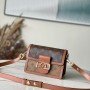LV Dauphine 4106B1