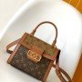 LV Dauphine 4106B1