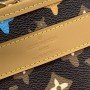 LV Dog bag M47066