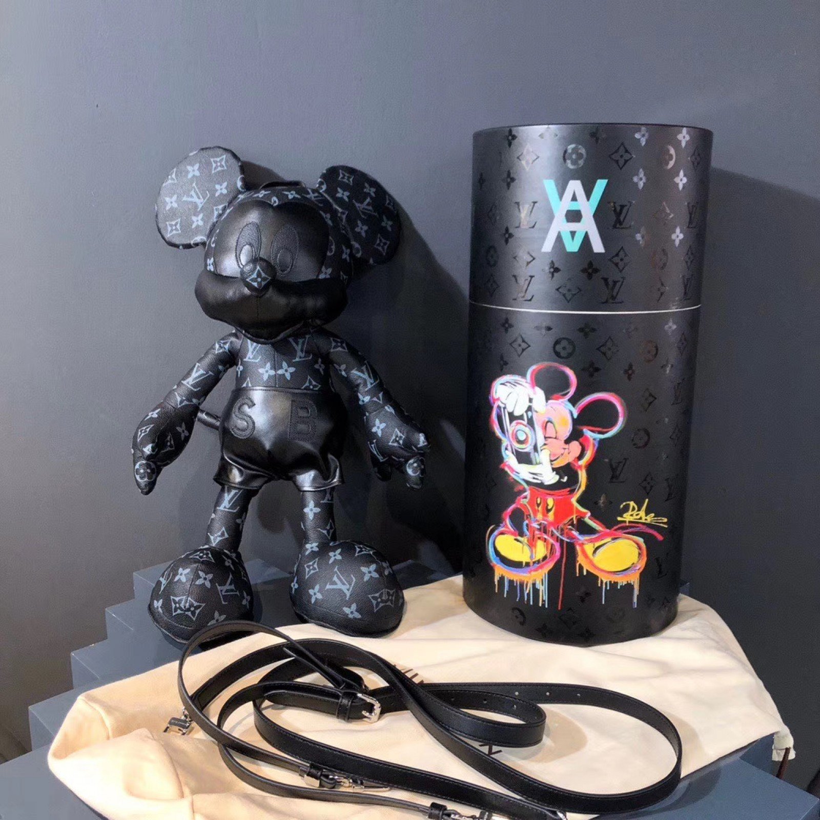 LV Doll Mickey 120413SB