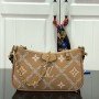 LV EASY POUCH ON STRAP M81137