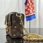 LV ESSENTIAL TRUNK M68566