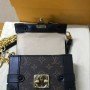 LV ESSENTIAL TRUNK M68566