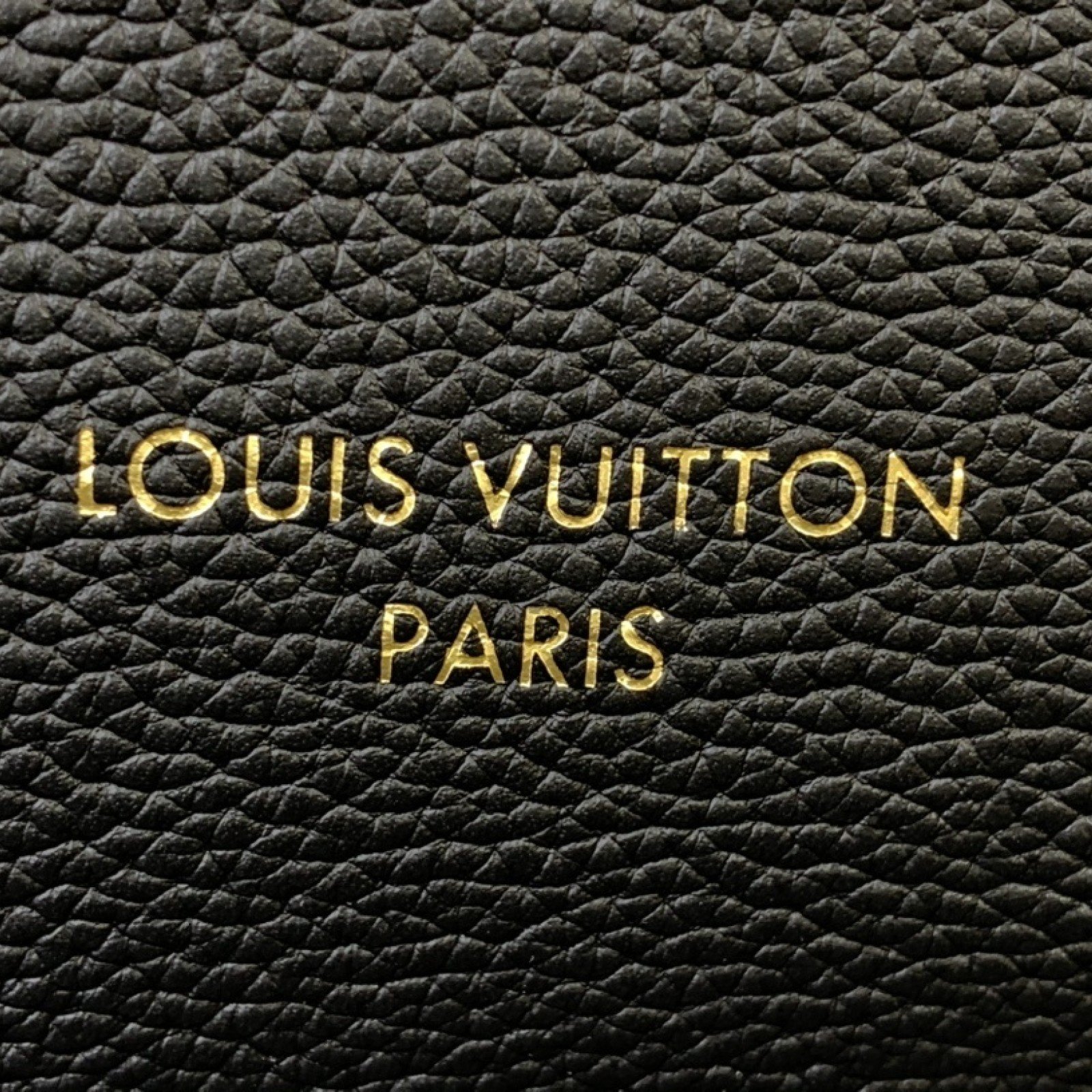 LV EXPRESS  m26037