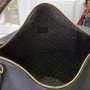 LV EXPRESS  m26037