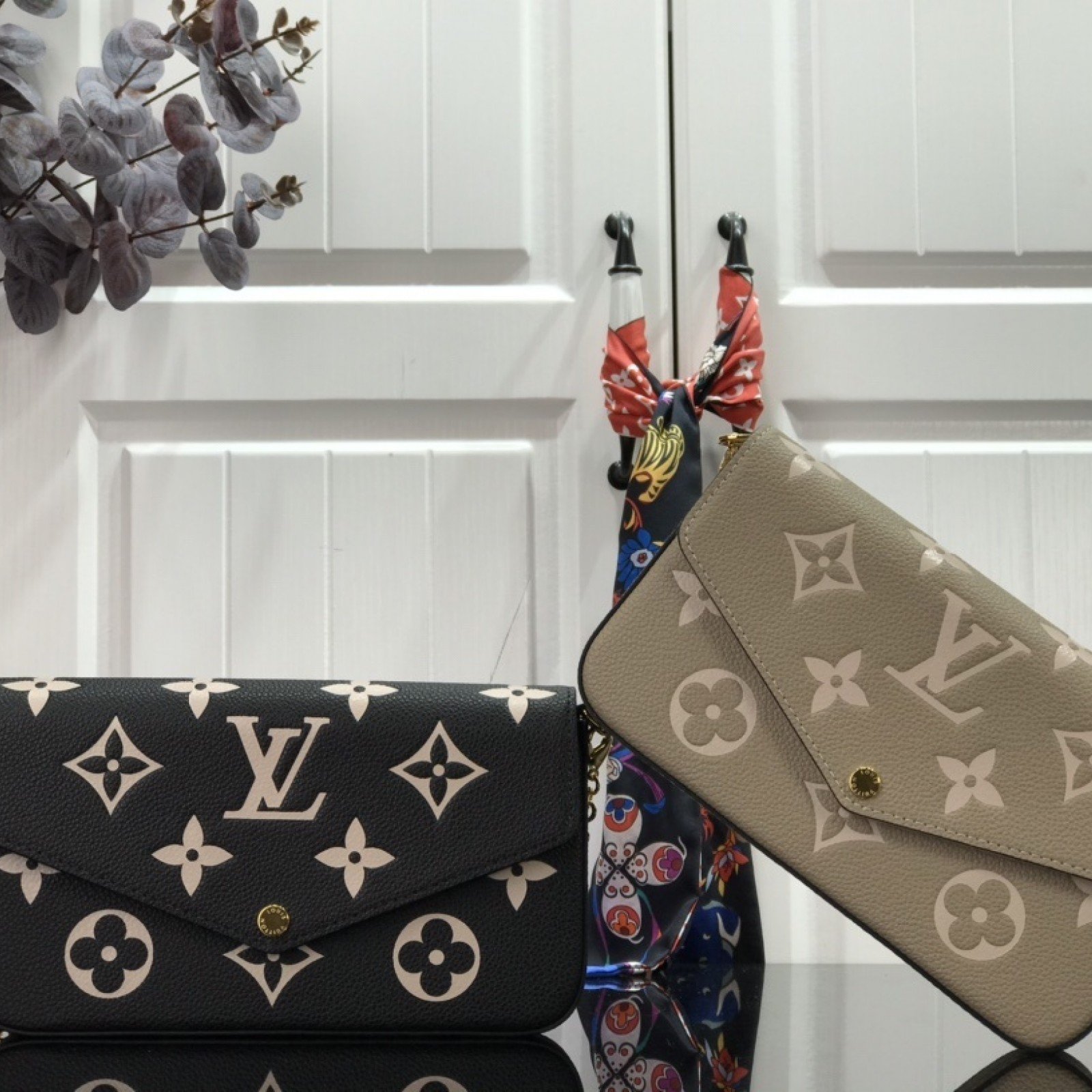 LV FELICIE POCHETTE M69977