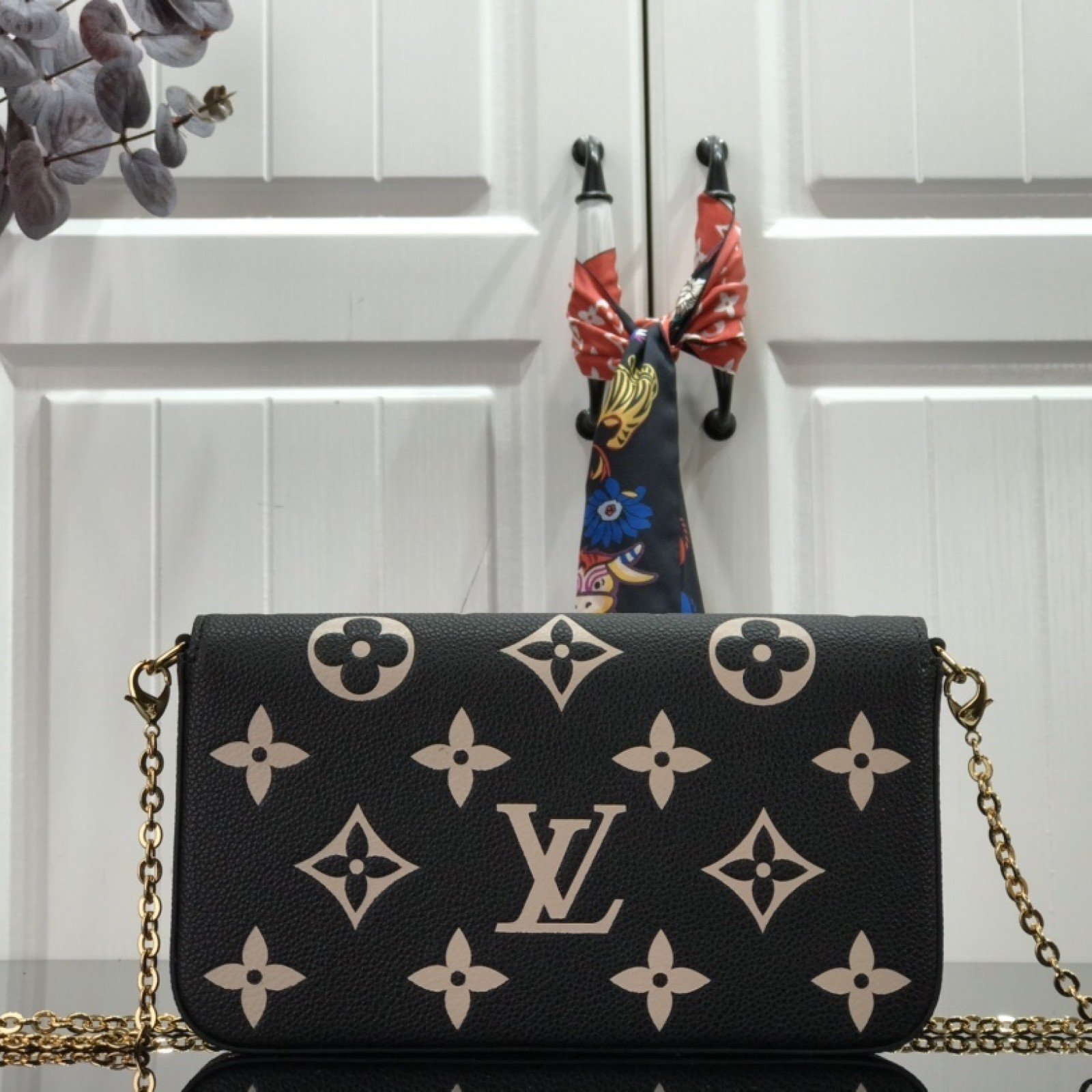 LV FELICIE POCHETTE M69977