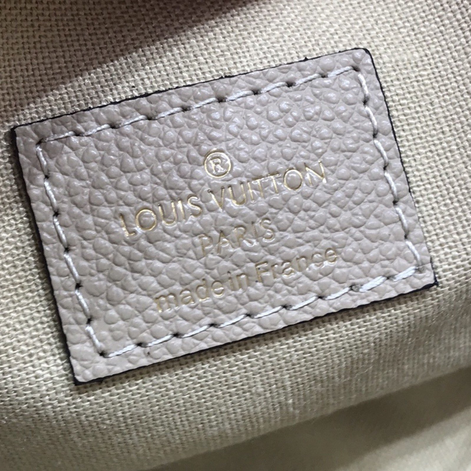 LV FELICIE POCHETTE M69977