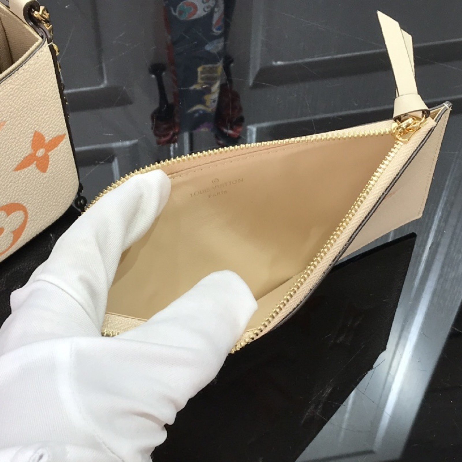 LV FELICIE POCHETTE M80498