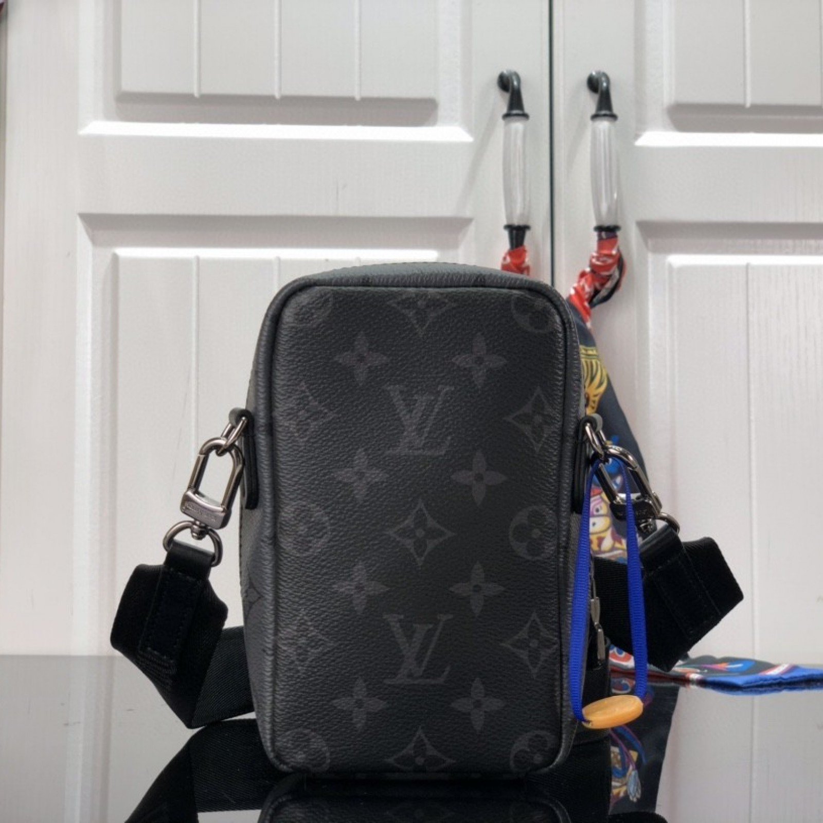 LV FLAP DOUBLE PHONE POUCH M81005H