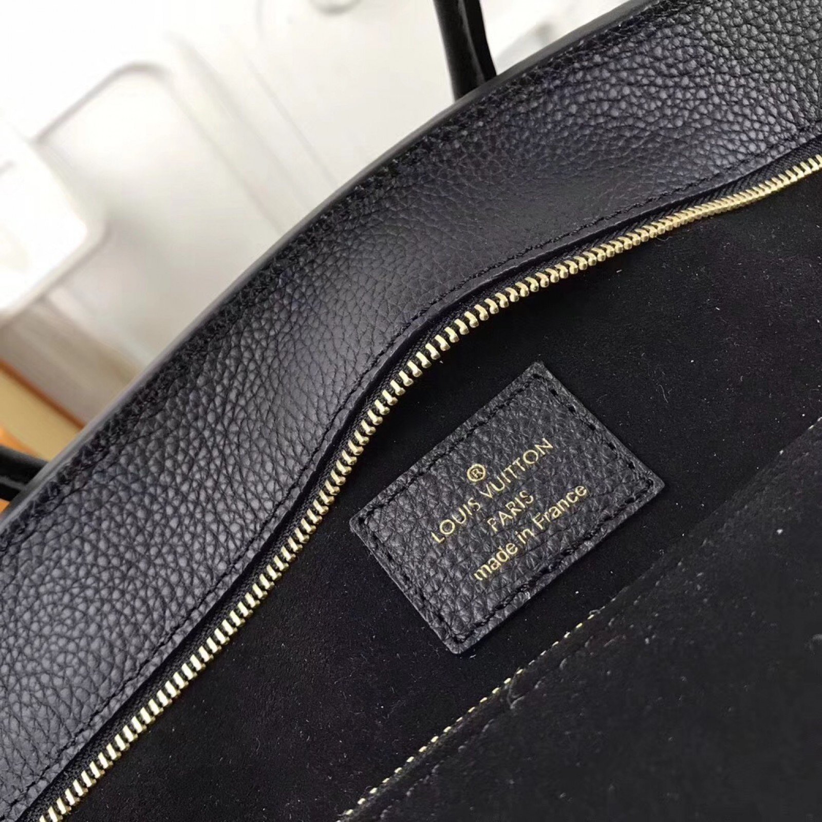 LV FREEDOM Handbag M54843