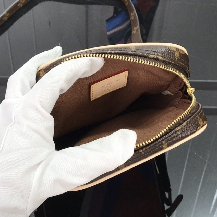 LV GAME ON PANAME SET M57450
